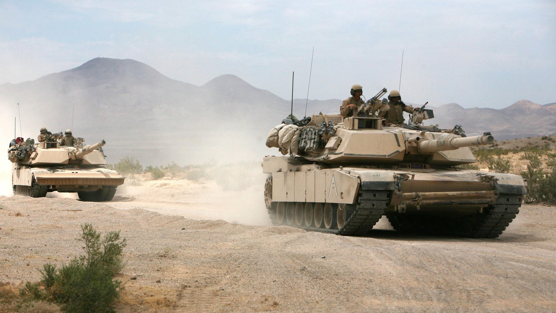 爱游戏娱乐平台-足球运动员进校园宣传足球精神，影响深远，足球进校园宣传标语