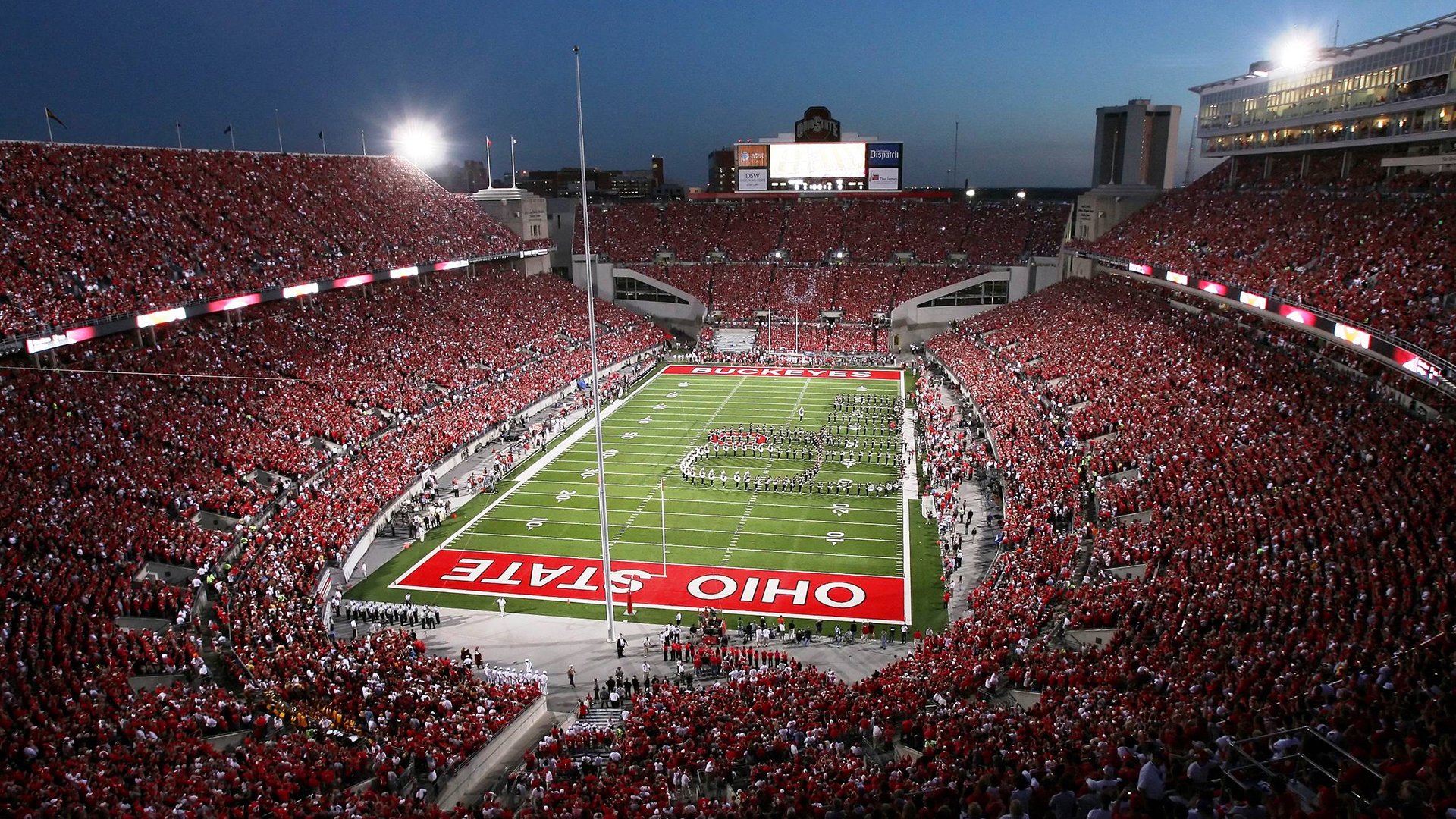 爱游戏体育在线app-科技引领行业变革：增强现实让电竞体验更震撼，科技引领成长